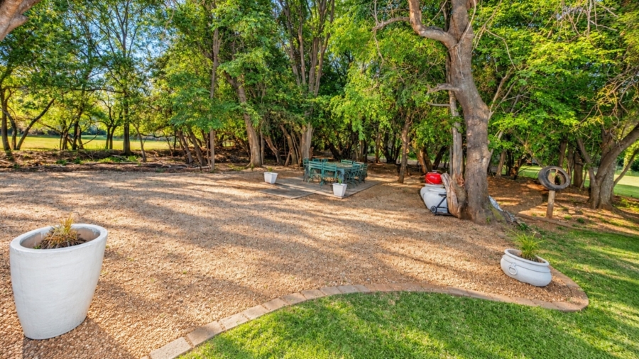 3 Bedroom Property for Sale in WestLake Country Safari Estate North West
